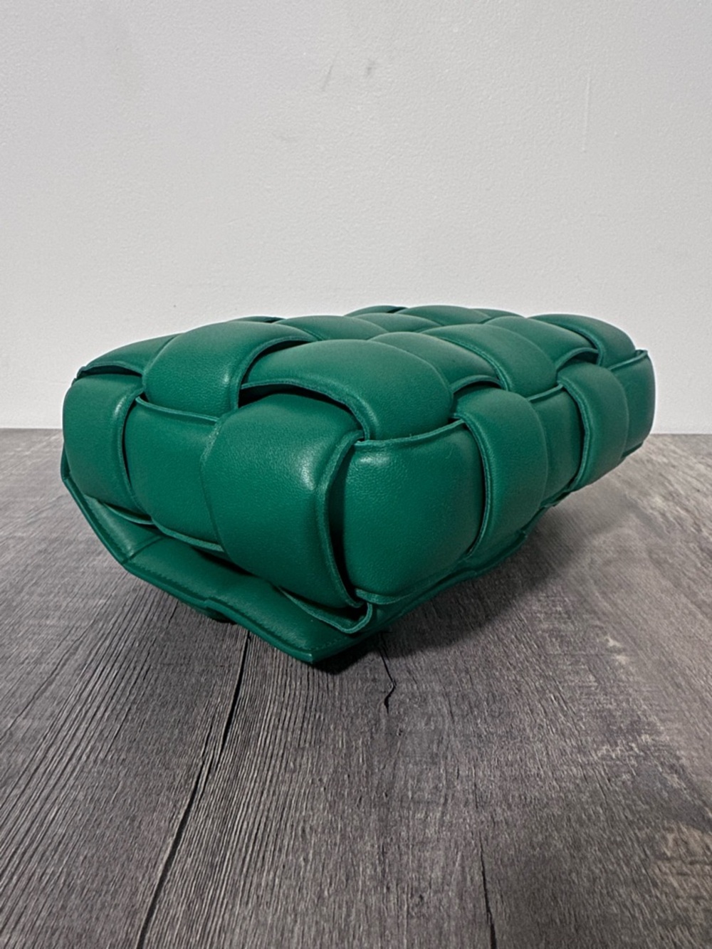 32-36 Preloved Bottega Veneta Padded Cassette (Emerald Green) - Picture 4 of 10